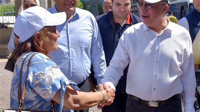 محافظ الإسكندرية يشهد فعاليات اليوم العالمي لتنظيف الشواطئ بالمندرة