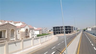 الانتهاء من تنفيذ أحدث محاور الطرق بمدينة الشروق