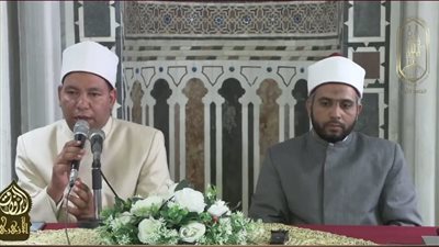  الأزهر: التطفل اعتداء صارخ وانتهاك فاضح لحريات الآخرين وحقوقهم 