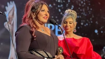 هالة صدقي تحصد جائزة أفضل ممثلة عربية بـ