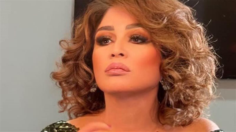 الفنانة إلهام شاهين،