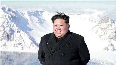 جبنة سويسرية وجزيرة خاصة، هوايات كيم جونج أون الباهظة والغريبة