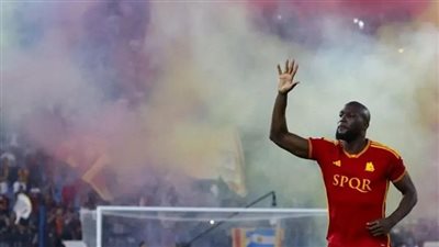 هل يستمر لوكاكو مع روما أم يعود إلى تشيلسي؟