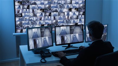 تحرير 27715 مخالفة تجاوز سرعة والتحدث فى الهاتف المحمول أثناء القيادة