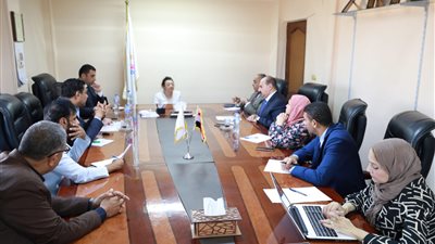 «الوطنية للانتخابات» تبحث تيسير مشاركة ذوي الاحتياجات الخاصة في الانتخابات الرئاسية  