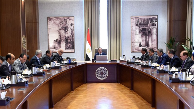 اجتماع برئاسة الدكتور