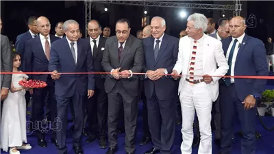 إقبال كثيف من المواطنين على معرض أهلا مدارس بفيصل في ثاني أيامه