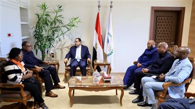رئيس التنظيم والإدارة يبحث التعاون مع وفد من نامبيا