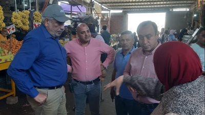 رئيس جهاز مدينة الشروق يتفقد منافذ الخير 