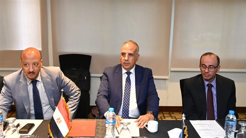 وزير الري الدكتور