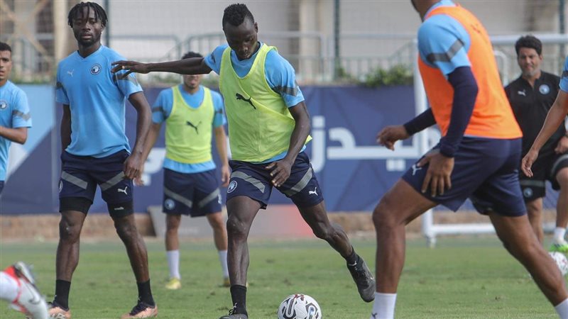 تدريب بيراميدز، فيتو