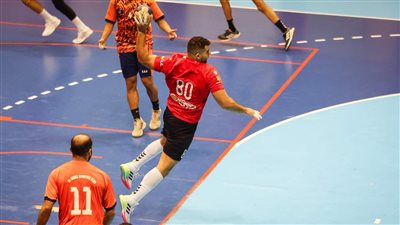 رجال يد الأهلي يفوز على أصحاب الجياد بالدوري