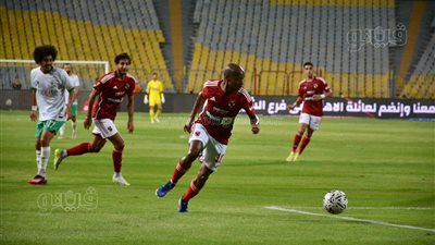 الأهلي يكشف تفاصيل إصابة بيرسي تاو وموقفه من مباراة سان جورج