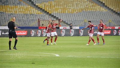 بيرسي تاو يسجل الهدف الثاني للأهلي في شباك المصري (صور)