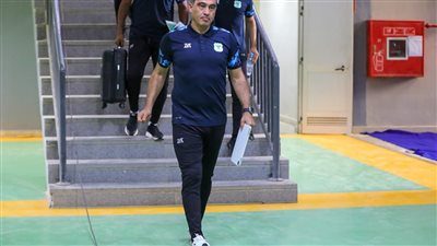 علي ماهر يكافئ لاعبي المصري بيومين راحة بعد الفوز على إنبي (صور)