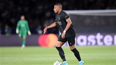 مبابي يقود قائمة باريس سان جيرمان في كلاسيكو فرنسا ضد مارسيليا 