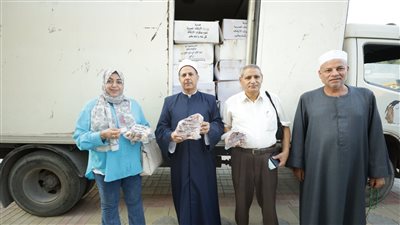 توزيع 10 آلاف طن لحوم أضاحي على  الأسر المستحقة في كفر الشيخ 