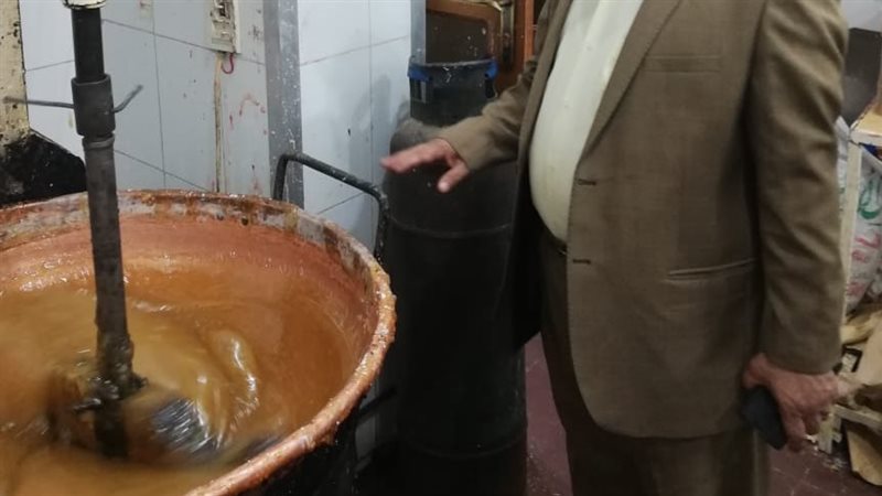 مصنع حلوى،فيتو 