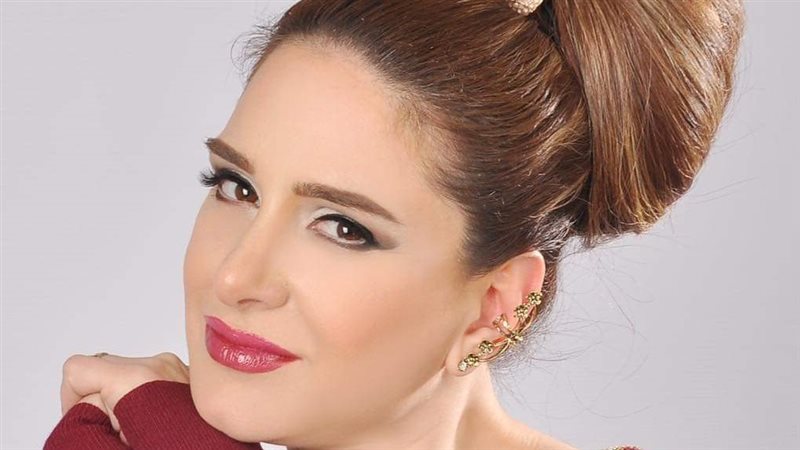 الفنانة ميرنا وليد،