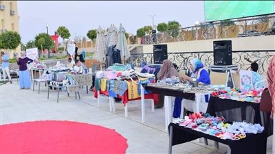 منصة أيادي مصر بالأقصر تنظم معارض لبيع المستلزمات المدرسية