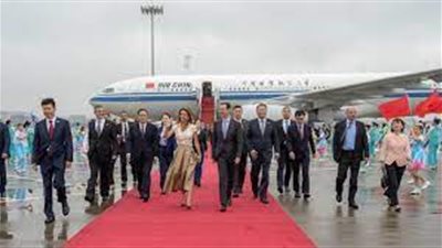 الأطفال والورود، تعرف على مراسم استقبال الرئيس السورى وقرينته في الصين (صور)