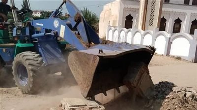 غلق 4 معابر على السكك الحديدية وضبط مخالفات بالمخابز والأسواق في البحيرة (صور) 