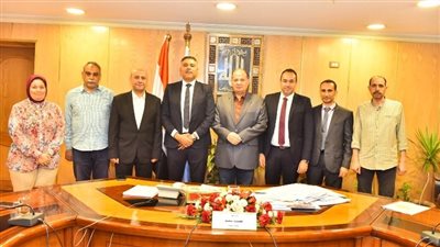 محافظ أسيوط يعتمد نتيجة تقييم المشروعات الخضراء الذكية