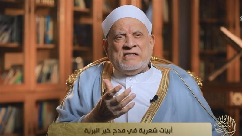 الدكتور أحمد عمر