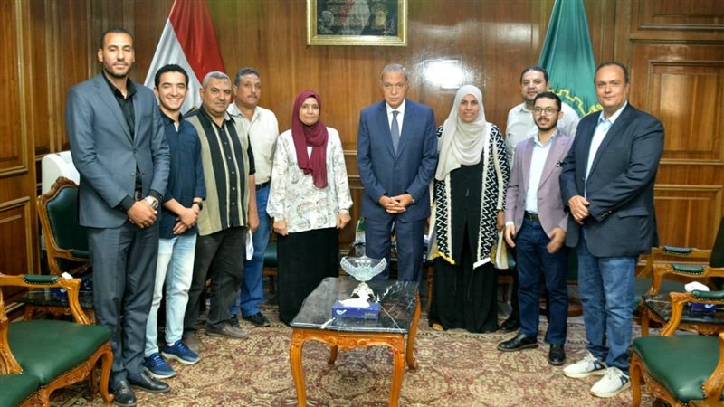 محافظ القليوبية خلال
