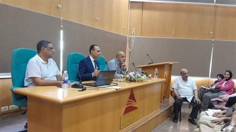 صحة البحيرة تنظم