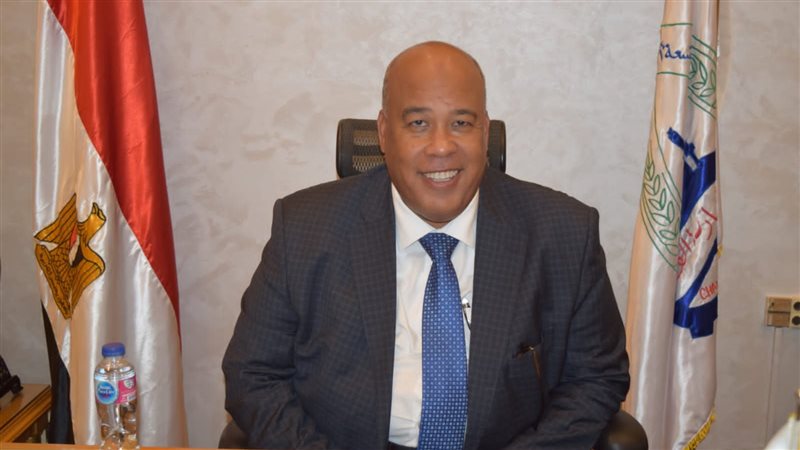 أيمن العشري رئيس