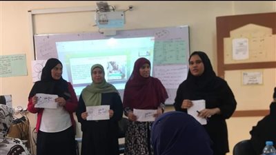 منطقة الأقصر الأزهرية تختتم تدريب تنمية مهارات اللغة الإنجليزية لمعلمات رياض الأطفال
