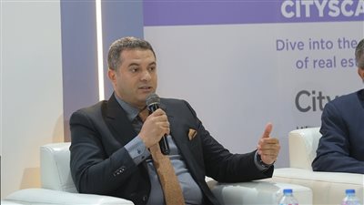 إدريس محمد: سياسة التحوط أهم وسائل التعامل مع أزمات القطاع العقارى