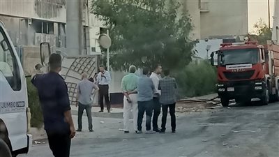 تفاصيل حريق مصنع تكييفات شهير في 6 أكتوبر(صور)