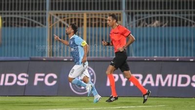 عبد الله السعيد يتقدم بالهدف الأول لبيراميدز في مرمى الزمالك 