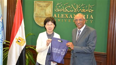 وفد جامعة نانجينج الزراعية الصينية يزور جامعة الإسكندرية لبحث التعاون