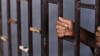 العثور على جثة مجهولة الهوية في مركز أبو قرقاص