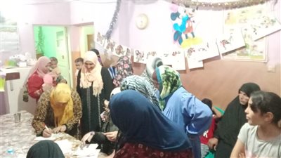 الكشف على 380 مريضًا في قافلة علاجية مجانية بالدقهلية 