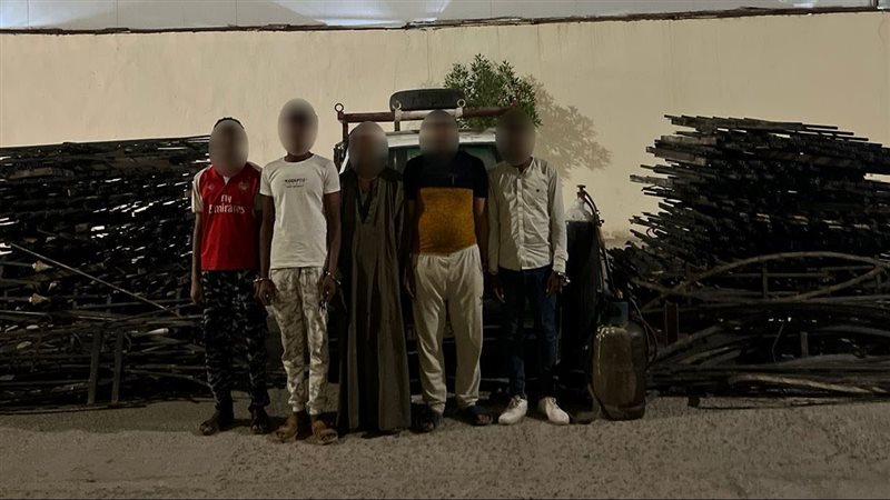سرقة الباكيات الحديدية