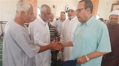 محافظ شمال سيناء يوجه بتقديم الخدمات المتنوعة للمنقولين من رفح بالعريش