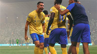 صفقات نارية بالميركاتو الشتوي للدوري السعودي.. اتحاد جدة يواصل جهوده لضم صلاح.. إغراءات مالية كبيرة ليفاندوفسكي.. وثنائي مانشستر يونايتد ضمن الاهتمامات 