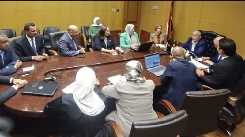 جانب من الاجتماع،فيتو