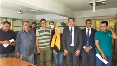 وفد التنمية المحلية يتفقد مقلب وسيط بالظهير الصحراوي الغربي بالمنيا