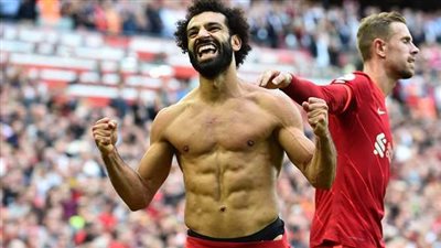 محلل رياضي: محمد صلاح يتفوق على ميسي ورونالدو.. وهذا ما ينقصه للتربع على عرش الكرة العالمية