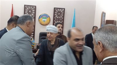 وصول ياسين التهامى لافتتاح معرض «سِبْحَة صُوفية» بجامعة طنطا