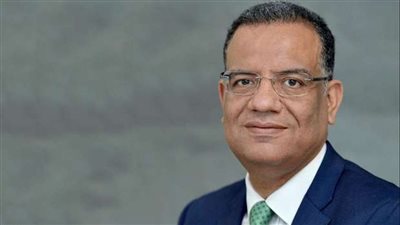 محمود مسلم رئيسا للجنة الثقافة والإعلام بالشيوخ