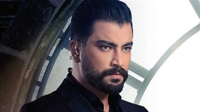 معتصم النهار يروج لآخر حلقات مسلسل صالون زهرة