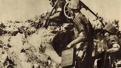 فنانون على الجبهة.. أبرز نجوم الفن المشاركين في حرب أكتوبر