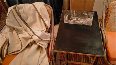 خطة حرب أكتوبر بخط الرئيس الراحل ومقتنياته الخاصة وسر شياكته.. جولة داخل متحف السادات بميت أبو الكوم|فيديو