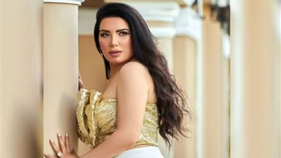 عبير صبري تنشر صورة لوالدها: بطل من أبطال حرب أكتوبر وكلي فخر بتاريخه